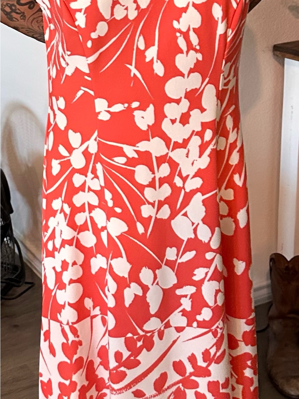 London Times Coral and White Floral Dress